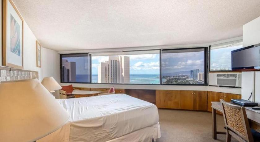 Hotel Marina Tower Waikiki Honolulu